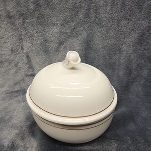 Christopher Stuart Crest Sugar Bowl Bone China Y 1005 Empire House